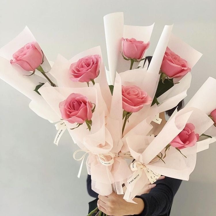 🌸 Blush Bloom Bouquet – Pink Rose Elegance