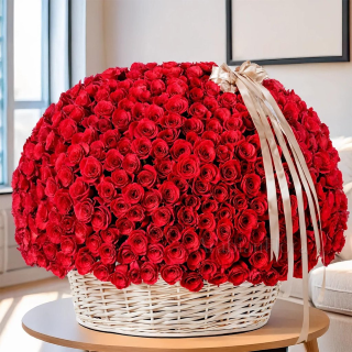 Eternal Passion 400 Rose Basket