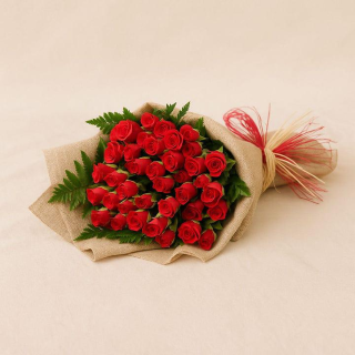 The Desert Bloom Bouquet: Red Mini Roses in Burlap