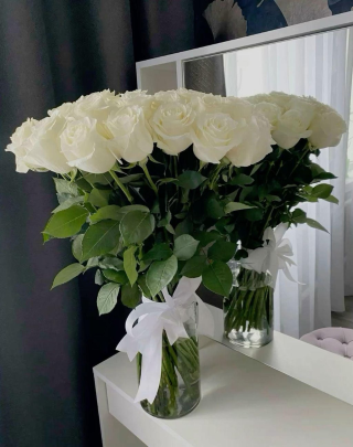 Premium White Rose Vase Arrangement ✨🤍