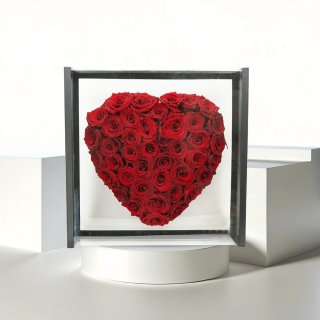 ❤️ Heart of Roses Display