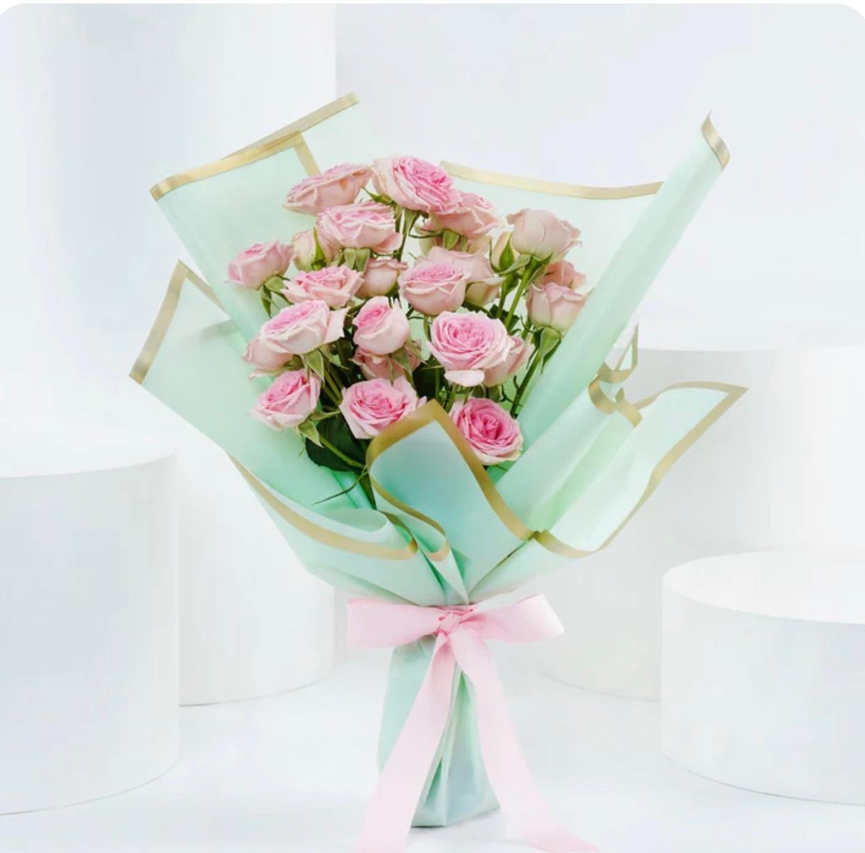 🌷 Pastel Whisper Rose Wrap