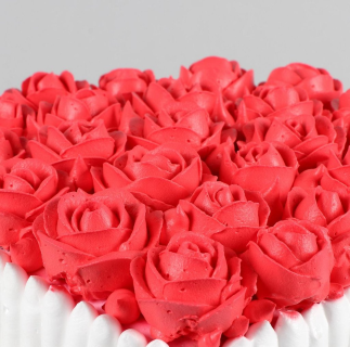 Heart-Shaped Rose Cake - Image 4