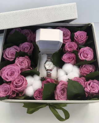 Cotton Blush Watch Cradle