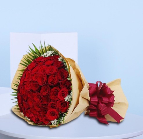 🌹 Grand Red Rose Bouquet