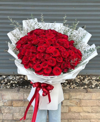Luxury 70 Red Rose Bouquet