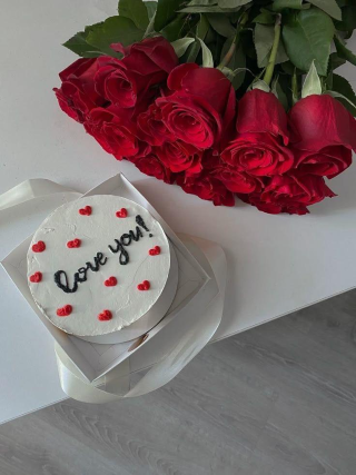 Love You Cake & Roses Set